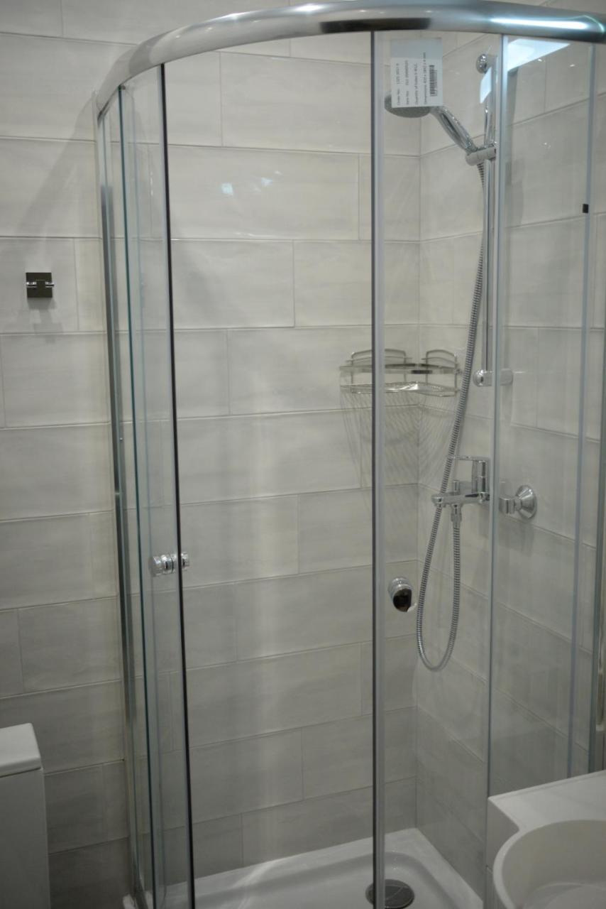 Apart Hotel Lake Apartments Kiev Bagian luar foto
