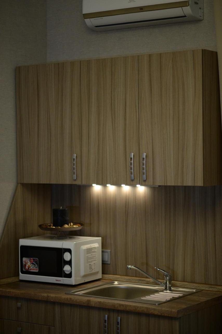 Apart Hotel Lake Apartments Kiev Bagian luar foto