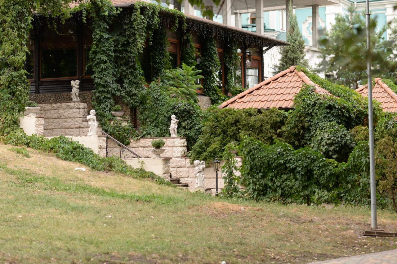Apart Hotel Lake Apartments Kiev Bagian luar foto