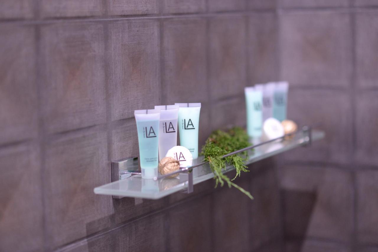 Apart Hotel Lake Apartments Kiev Bagian luar foto